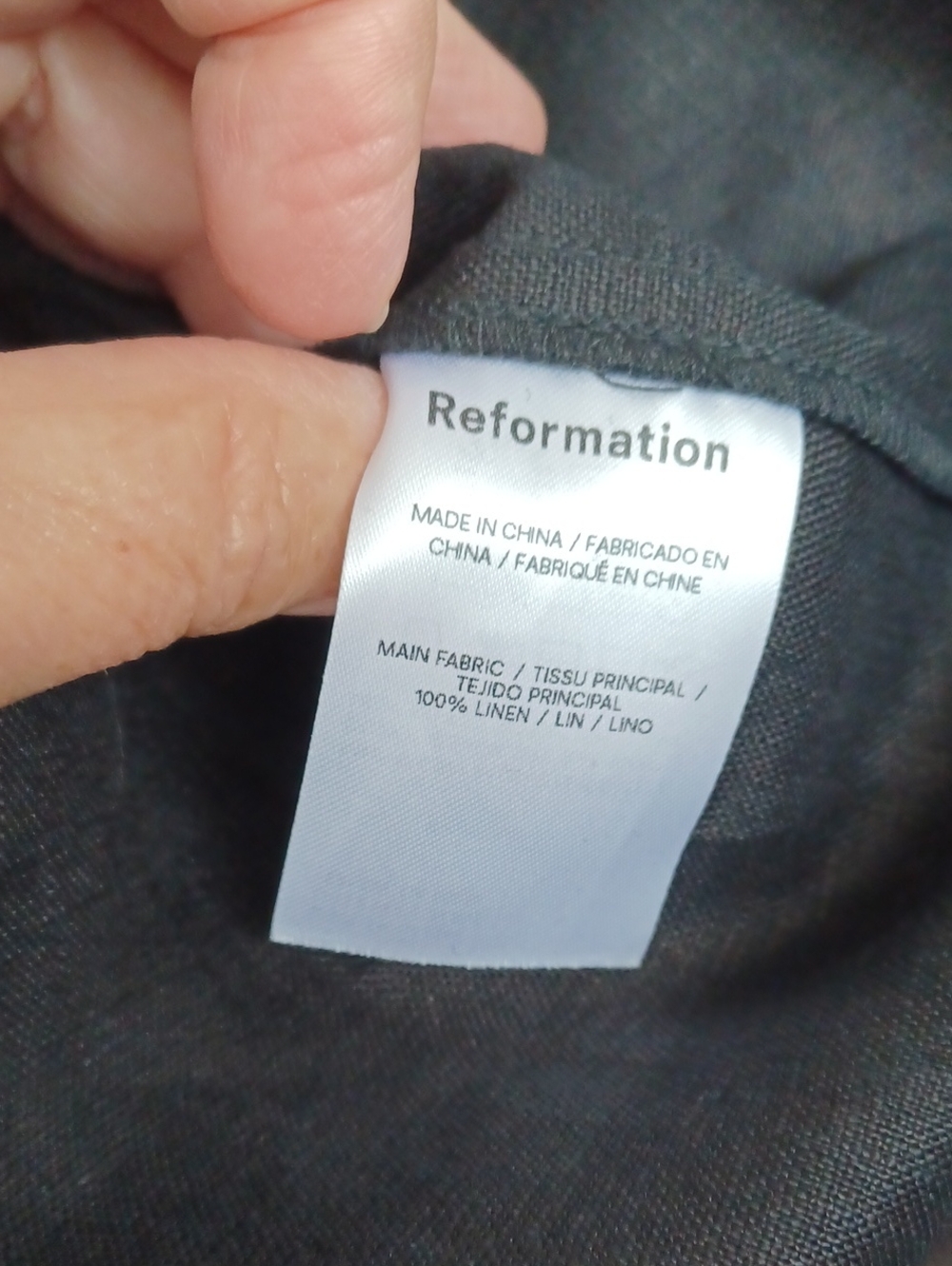 Reformation Black Linen Mini Dress.  Size 8.  Gathered Back With Zipper.  NWOT! - Picture 6 of 7